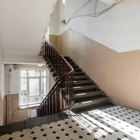Fifty Center Sienna Apartment
