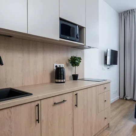 Apartment Fifty Center Sienna *