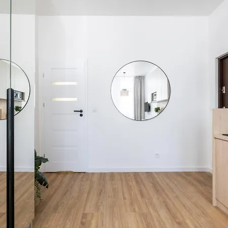 Fifty Center Sienna Βαρσοβία