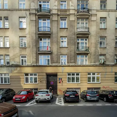 Διαμέρισμα Fifty Center Sienna